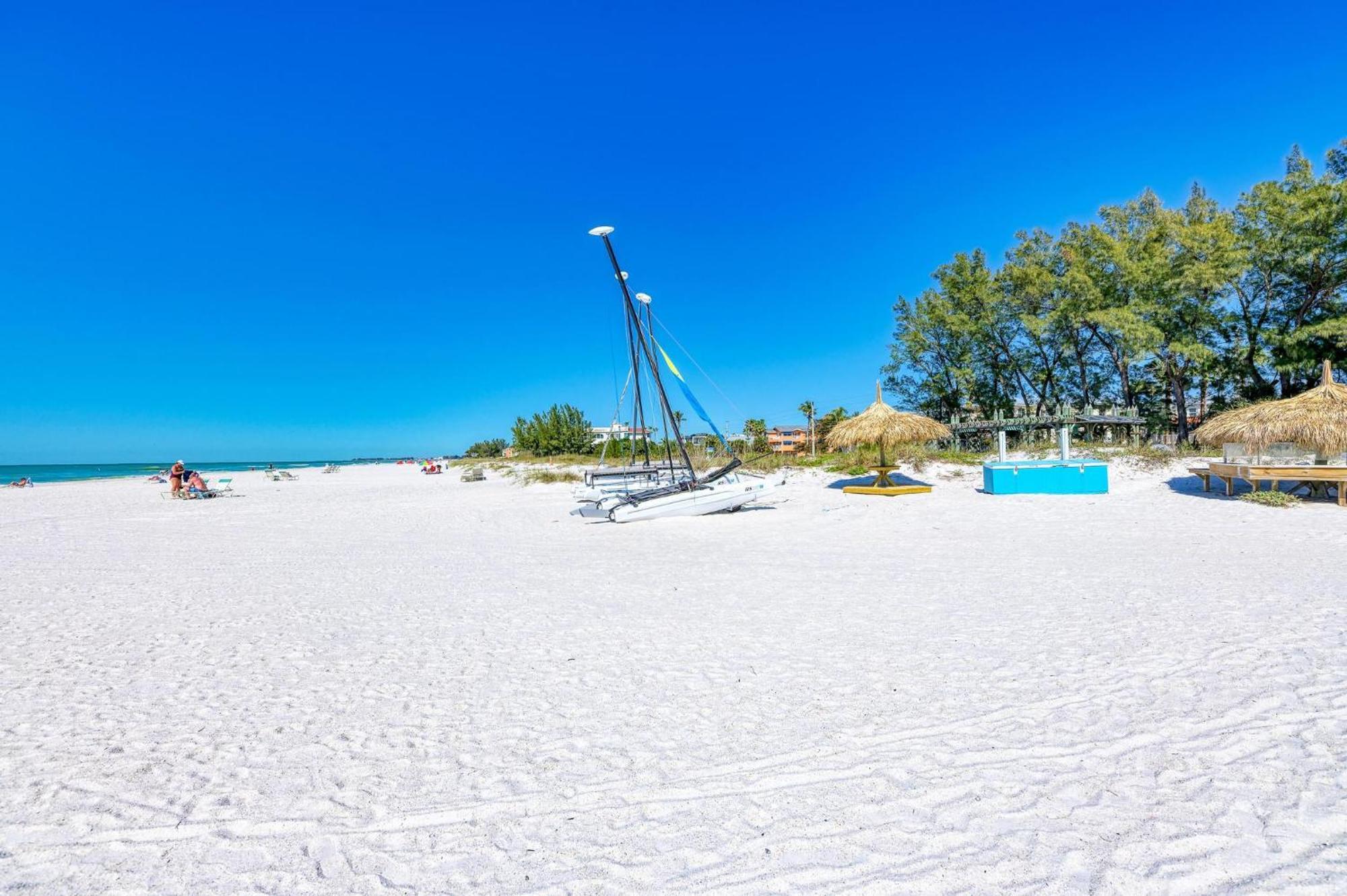 Anna Maria Island Beach Palms 6B Bradenton Beach Eksteriør billede